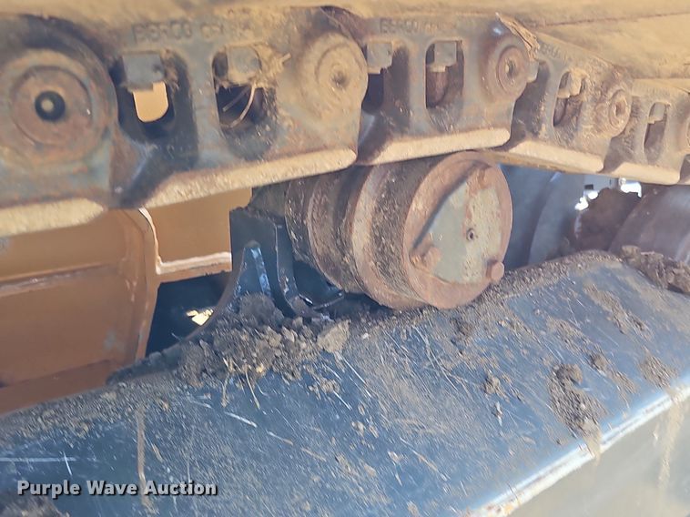 image for item DO2798 2017 Case 1150M WT  dozer