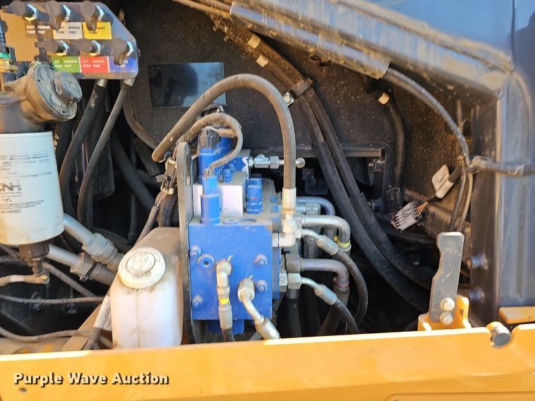 image for item DO2798 2017 Case 1150M WT  dozer