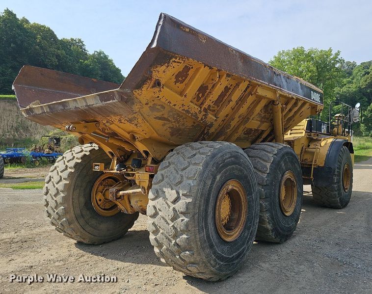 image for item DO2799 1997 Caterpillar D400E  haul truck