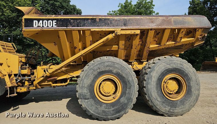 image for item DO2799 1997 Caterpillar D400E  haul truck