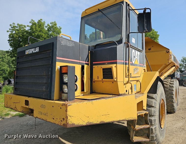 image for item DO2799 1997 Caterpillar D400E  haul truck