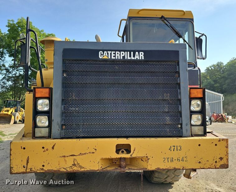 image for item DO2799 1997 Caterpillar D400E  haul truck