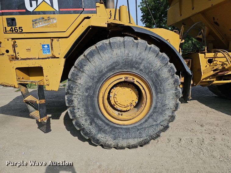 image for item DO2799 1997 Caterpillar D400E  haul truck