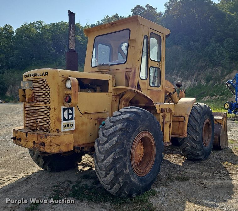 image for item DO2800 1971 Caterpillar 950  wheel loader