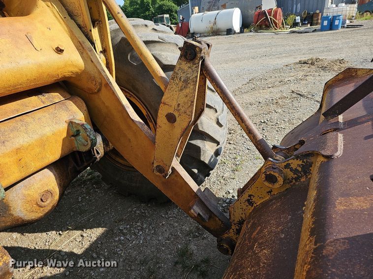 image for item DO2800 1971 Caterpillar 950  wheel loader
