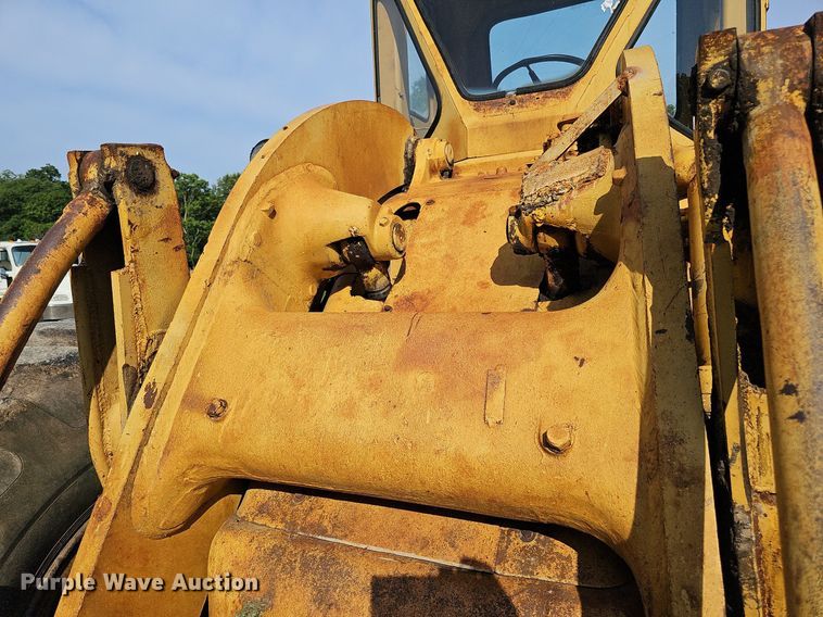 image for item DO2800 1971 Caterpillar 950  wheel loader