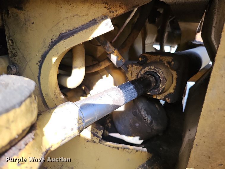 image for item DO2800 1971 Caterpillar 950  wheel loader