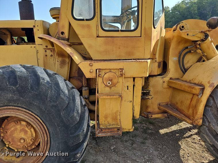 image for item DO2800 1971 Caterpillar 950  wheel loader