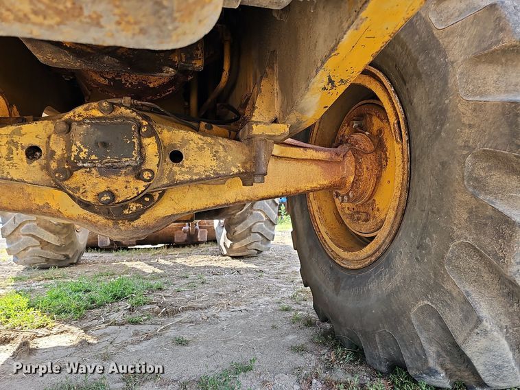 image for item DO2800 1971 Caterpillar 950  wheel loader