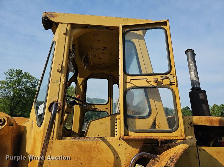 image for item DO2800 1971 Caterpillar 950  wheel loader