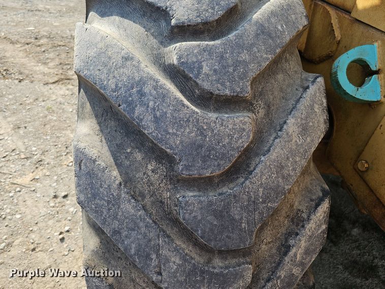 image for item DO2800 1971 Caterpillar 950  wheel loader