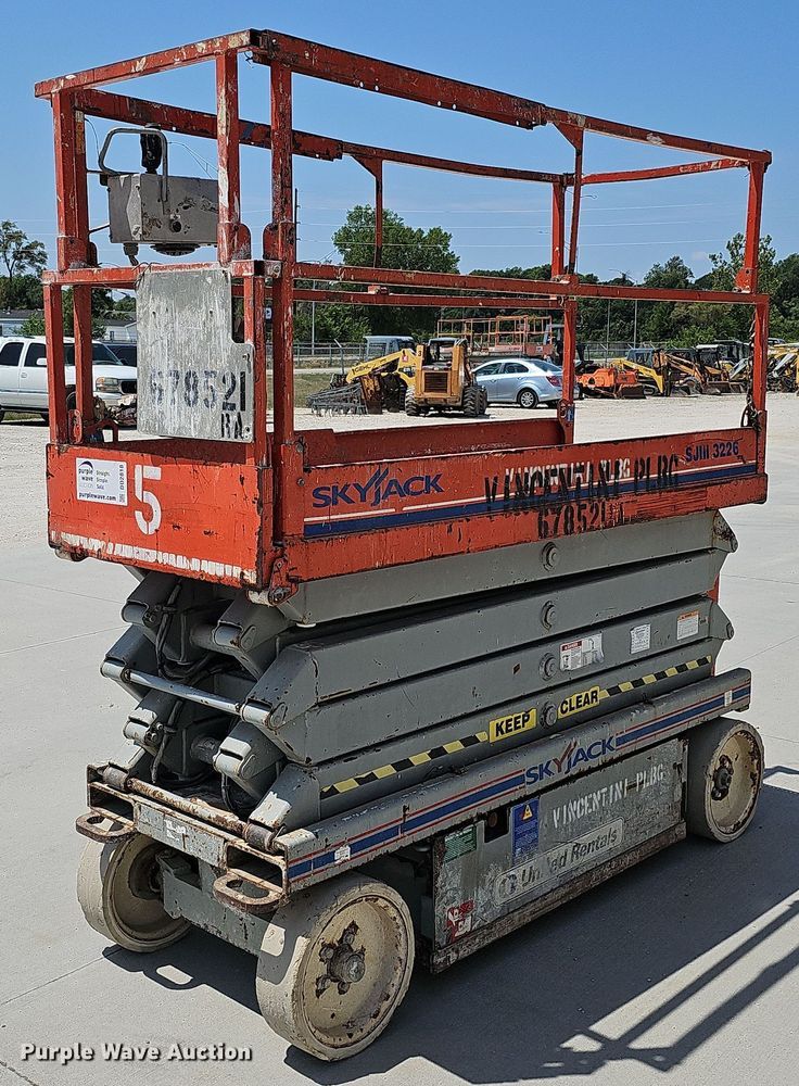 image for item DO2818 Skyjack SJIII 3226  scissor lift