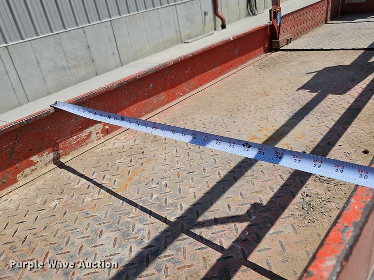 image for item DO2818 Skyjack SJIII 3226  scissor lift