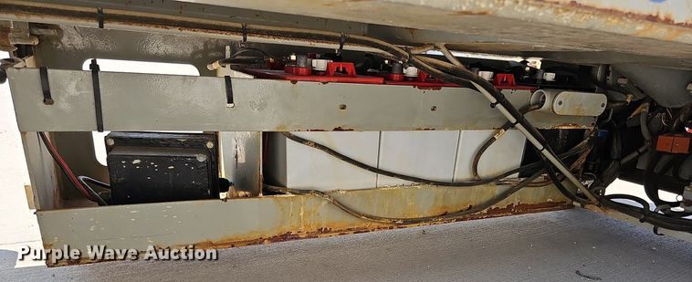 image for item DO2818 Skyjack SJIII 3226  scissor lift