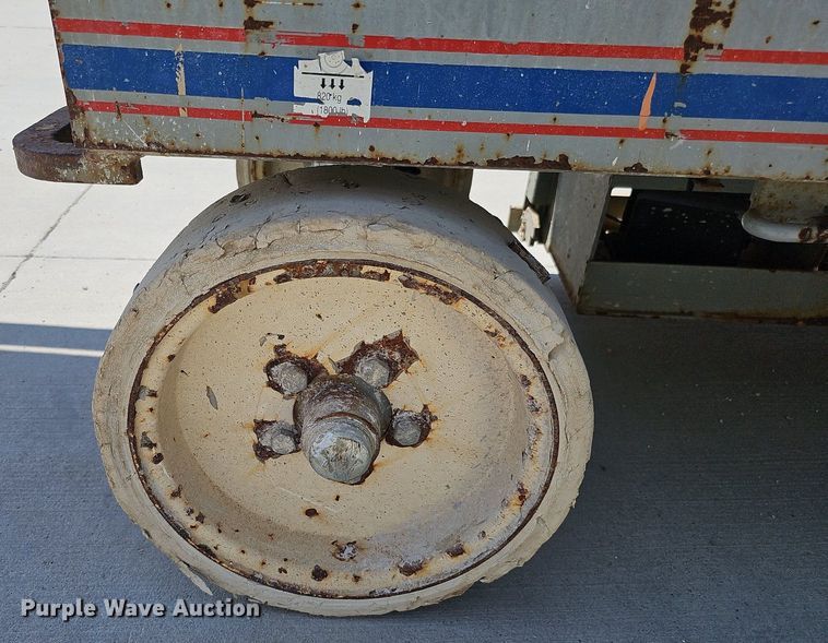 image for item DO2818 Skyjack SJIII 3226  scissor lift