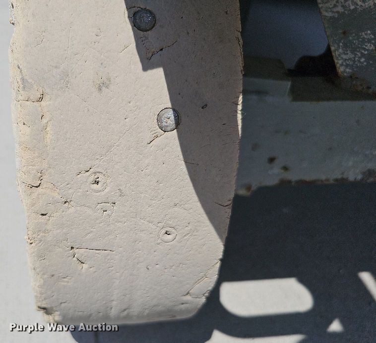 image for item DO2818 Skyjack SJIII 3226  scissor lift