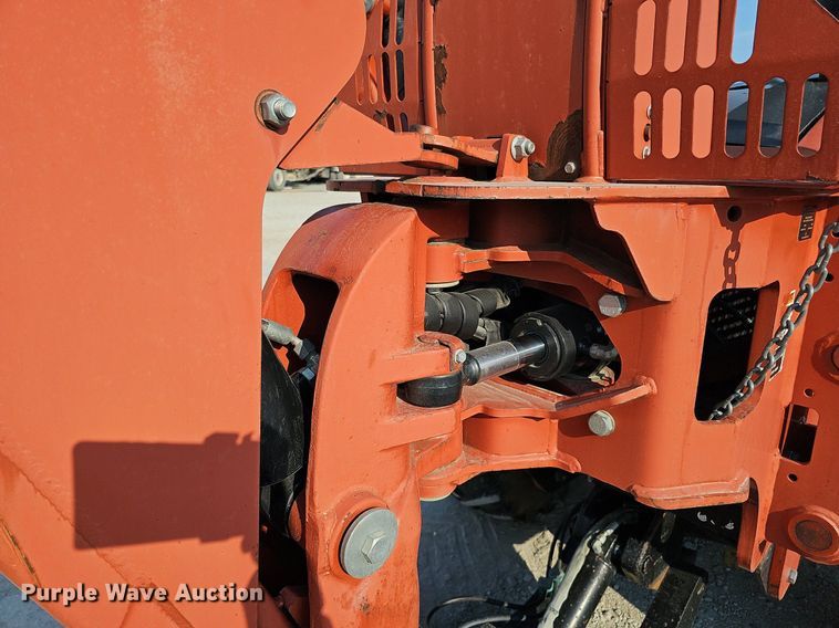 image for item DO2838 2007 Ditch Witch RT95  trencher