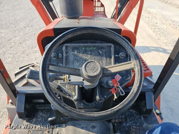 image for item DO2838 2007 Ditch Witch RT95  trencher