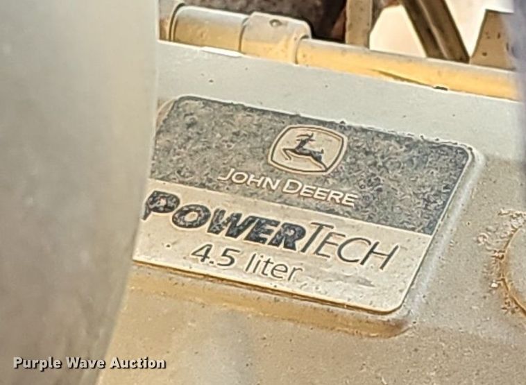 image for item DO2838 2007 Ditch Witch RT95  trencher