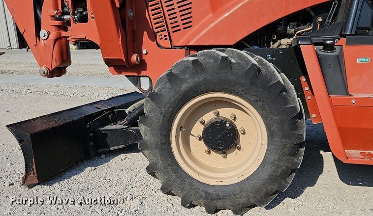 image for item DO2838 2007 Ditch Witch RT95  trencher