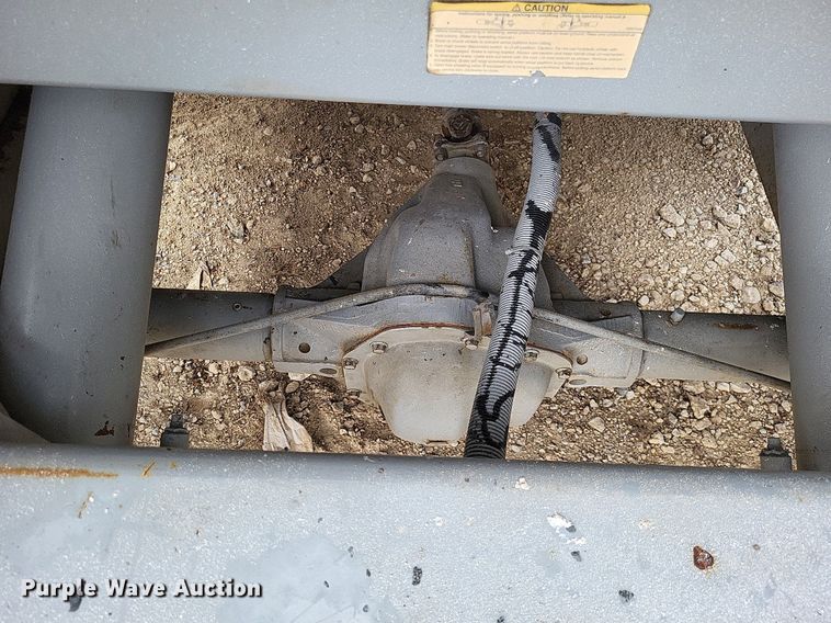 image for item DO3637 2000 Skyjack SJ9250  scissor lift