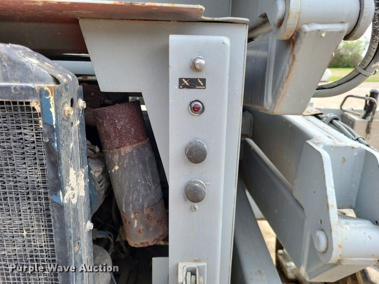 image for item DO3637 2000 Skyjack SJ9250  scissor lift