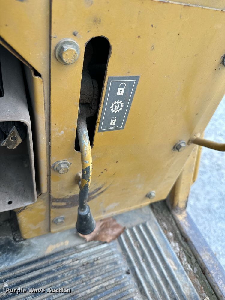 image for item DO5056 1991 Caterpillar 953  track loader