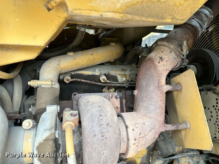 image for item DO5056 1991 Caterpillar 953  track loader