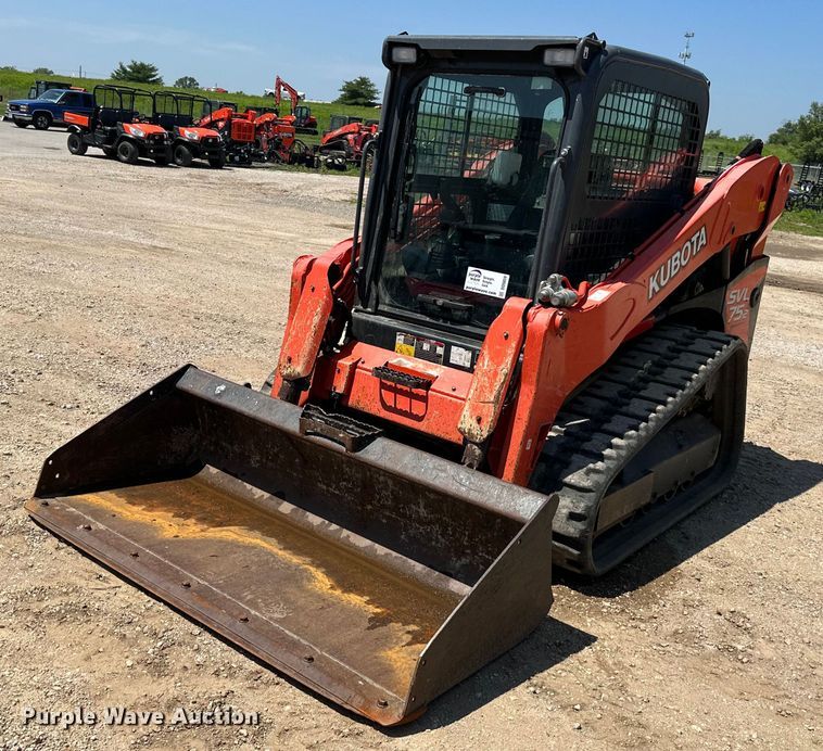 image for item DO5059 2019 Kubota SVL75-2  tracked skid steer loader