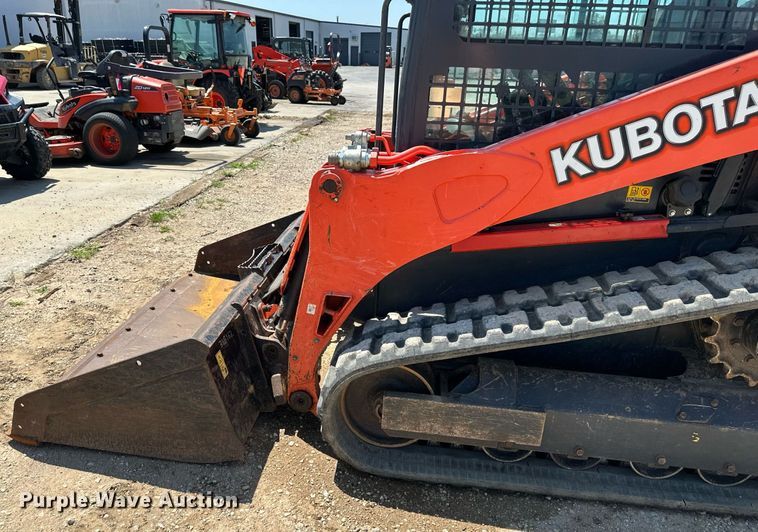 image for item DO5059 2019 Kubota SVL75-2  tracked skid steer loader