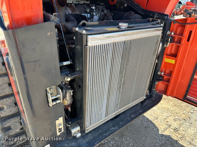 image for item DO5059 2019 Kubota SVL75-2  tracked skid steer loader