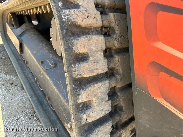 image for item DO5059 2019 Kubota SVL75-2  tracked skid steer loader