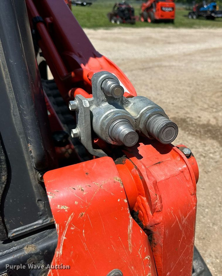 image for item DO5059 2019 Kubota SVL75-2  tracked skid steer loader