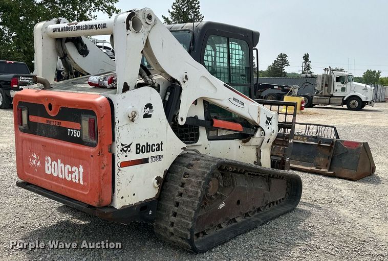 image for item DO5062 2012 Bobcat T750  tracked skid steer loader