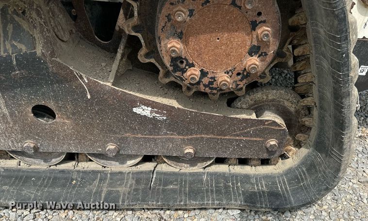 image for item DO5062 2012 Bobcat T750  tracked skid steer loader