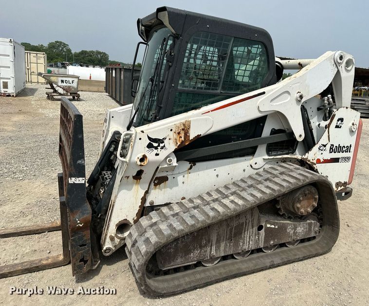 image for item DO5063 2015 Bobcat T650  tracked skid steer loader