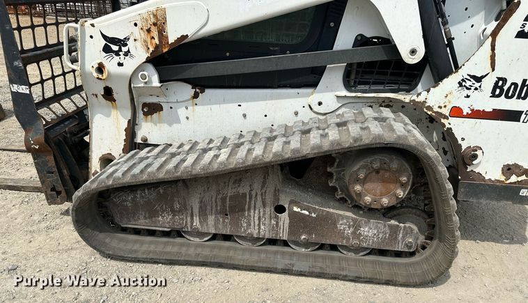 image for item DO5063 2015 Bobcat T650  tracked skid steer loader