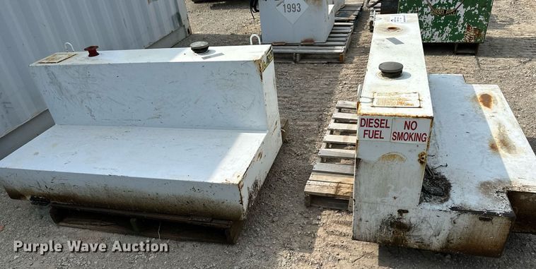 image for item DO5065 (2) 105 gallon L shaped tanks