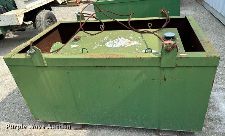 image for item DO5067 100 gallon fuel tank with containment