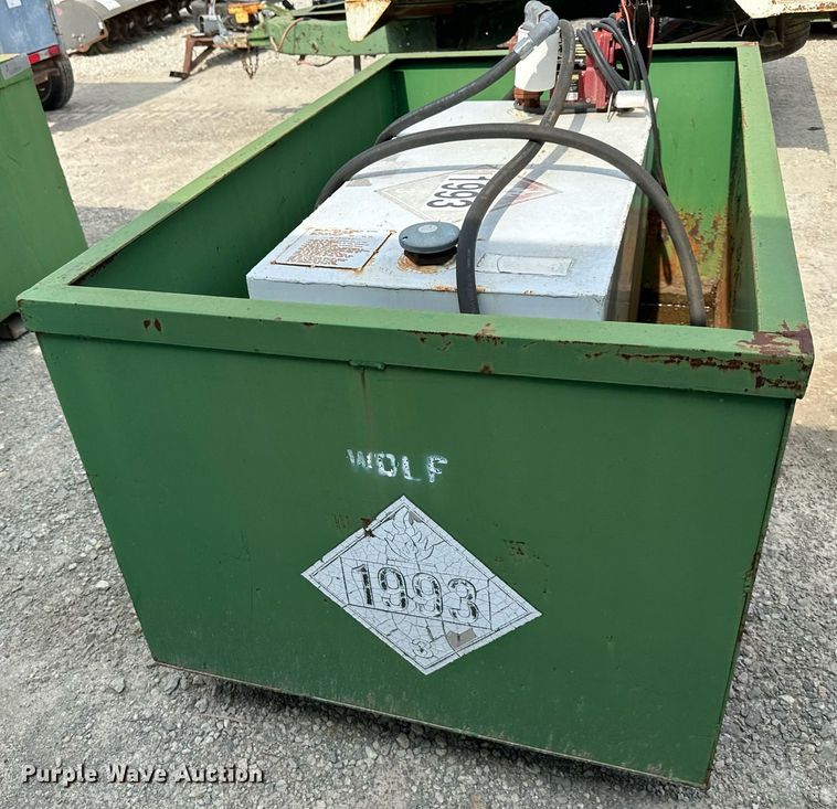 image for item DO5068 100 gallon fuel tank with containment