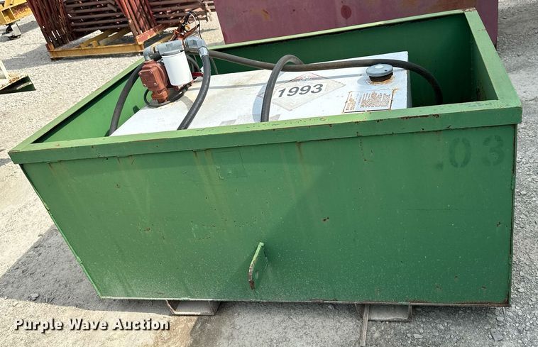 image for item DO5068 100 gallon fuel tank with containment