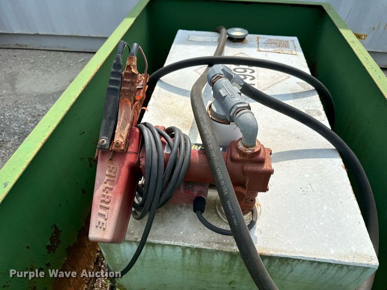 image for item DO5068 100 gallon fuel tank with containment