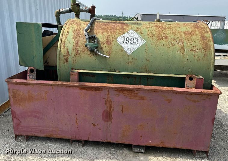 image for item DO5070 Fuel tank