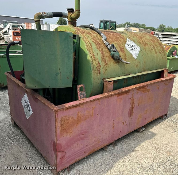 image for item DO5070 Fuel tank