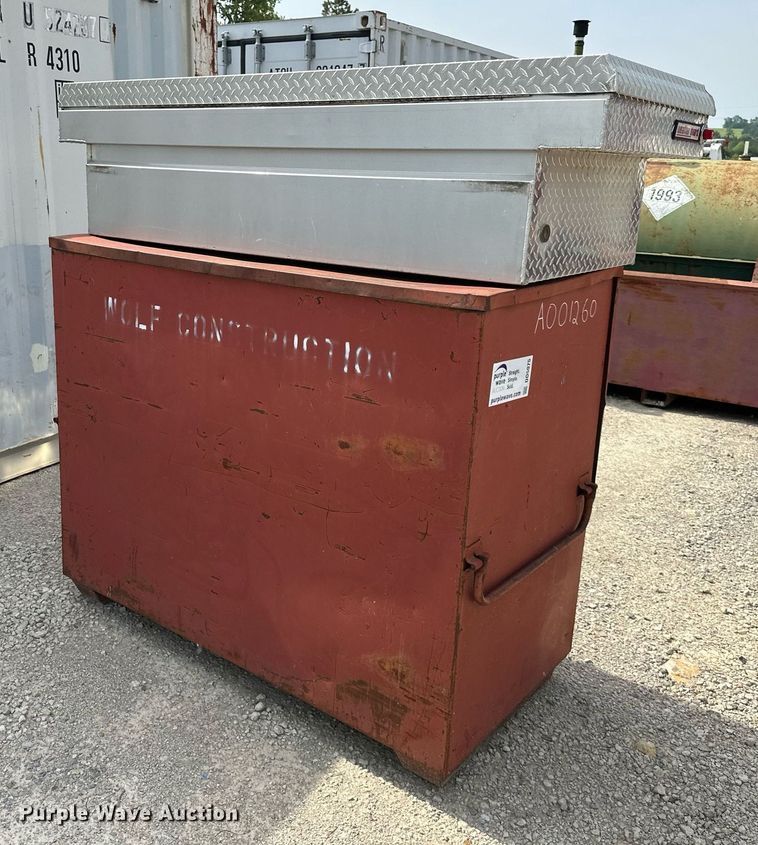 image for item DO5075 (2) toolboxes