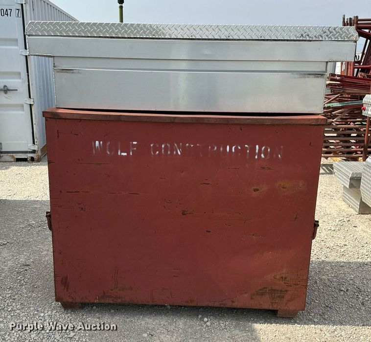 image for item DO5075 (2) toolboxes