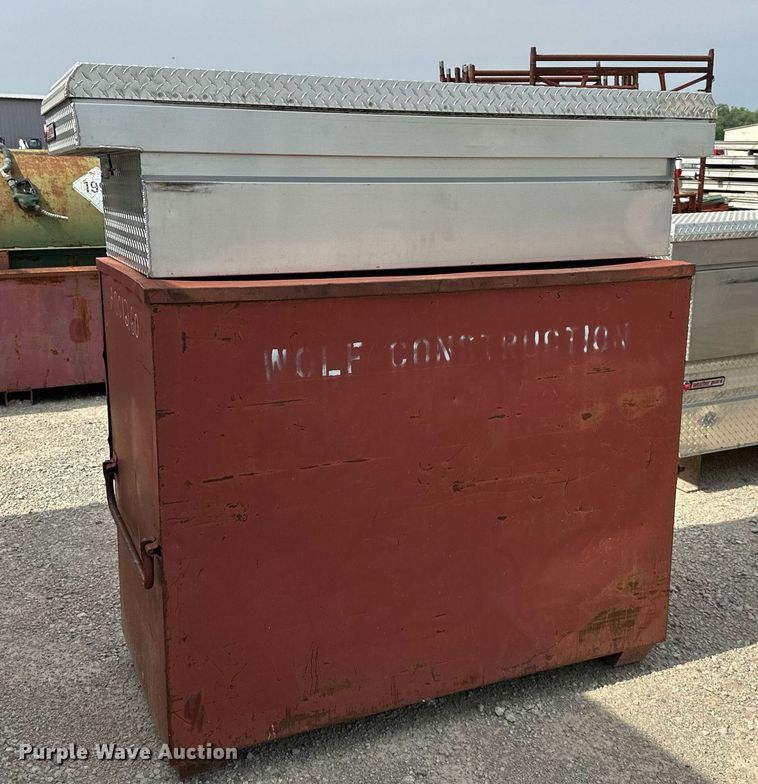 image for item DO5075 (2) toolboxes