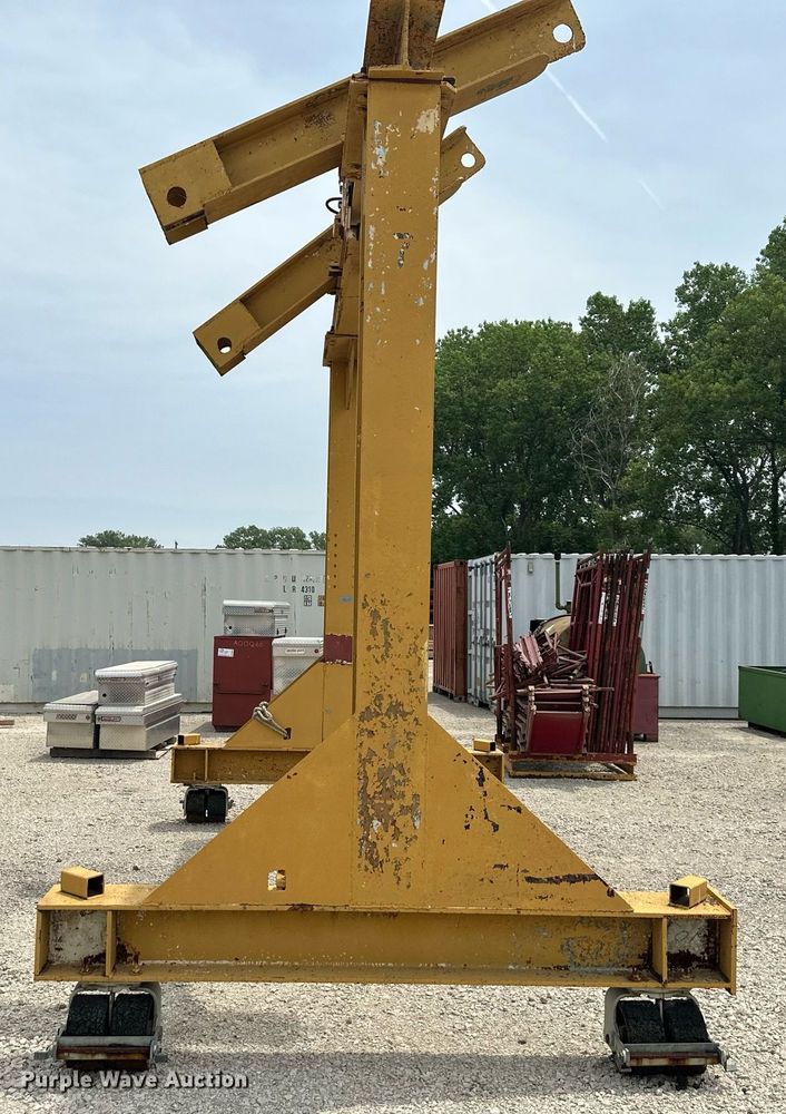 image for item DO5076 Gantry lift