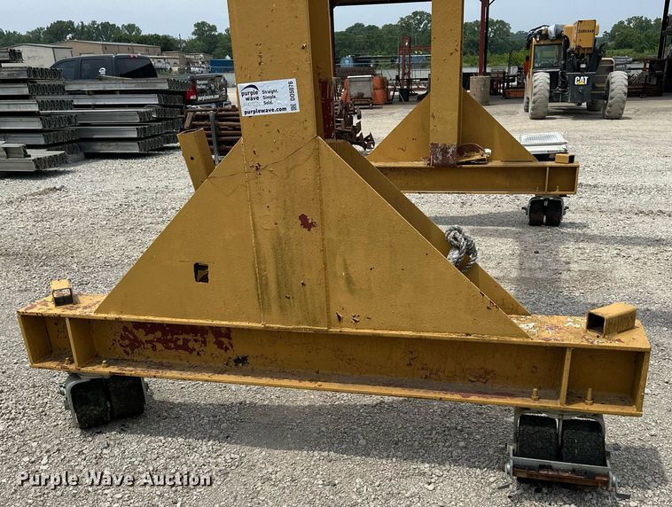 image for item DO5076 Gantry lift