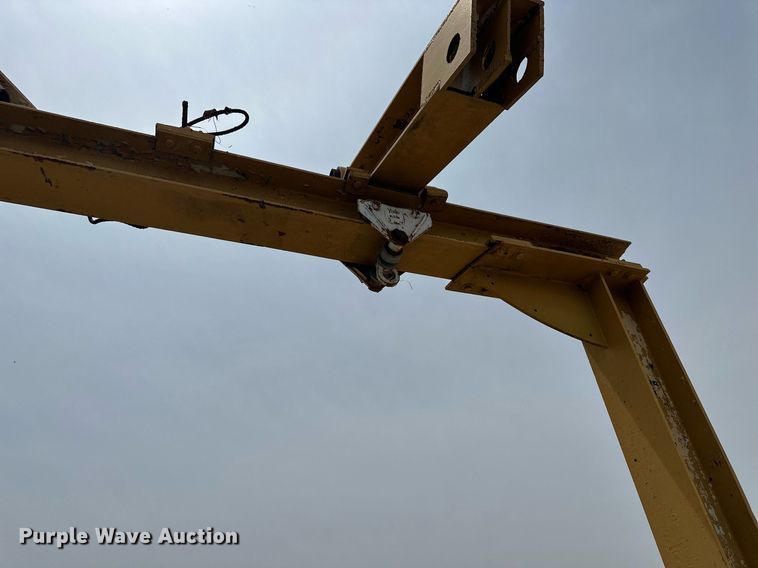 image for item DO5076 Gantry lift